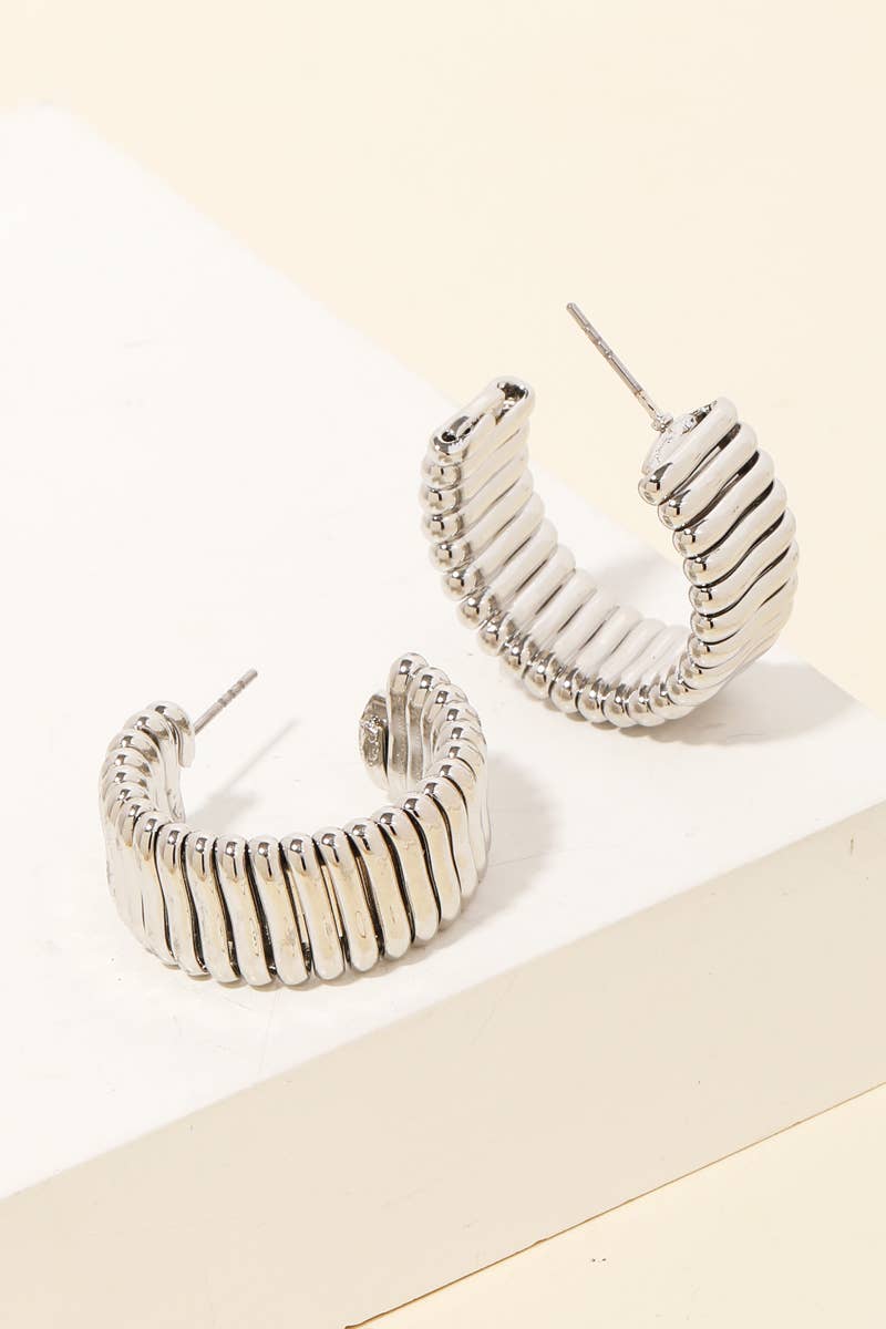 Ribbed Hoop Earrings